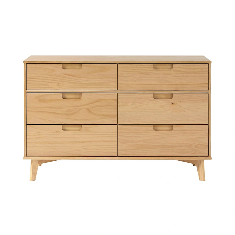 Cassettiera mid-century moderna in pino massiccio a 6 cassetti con maniglie a intaglio, 52"L