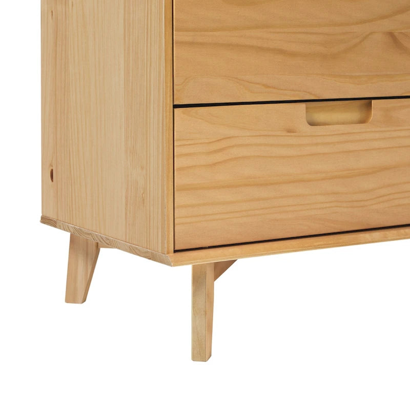 Cassettiera mid-century moderna in pino massiccio a 6 cassetti con maniglie a intaglio, 52"L