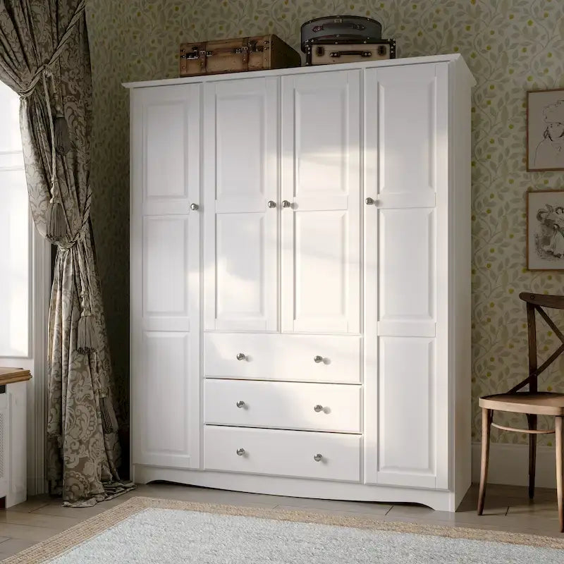 Armadio a 4 ante in 100% legno massello con maniglie in metallo o legno