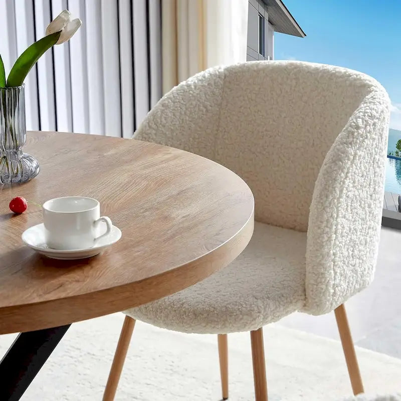 Set da pranzo rotondo con sedie a poltroncina in Sherpa, salvaspazio